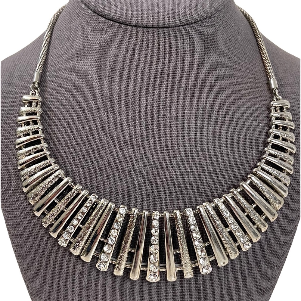 ❤️ Vintage Silver Collar Statement Necklace
